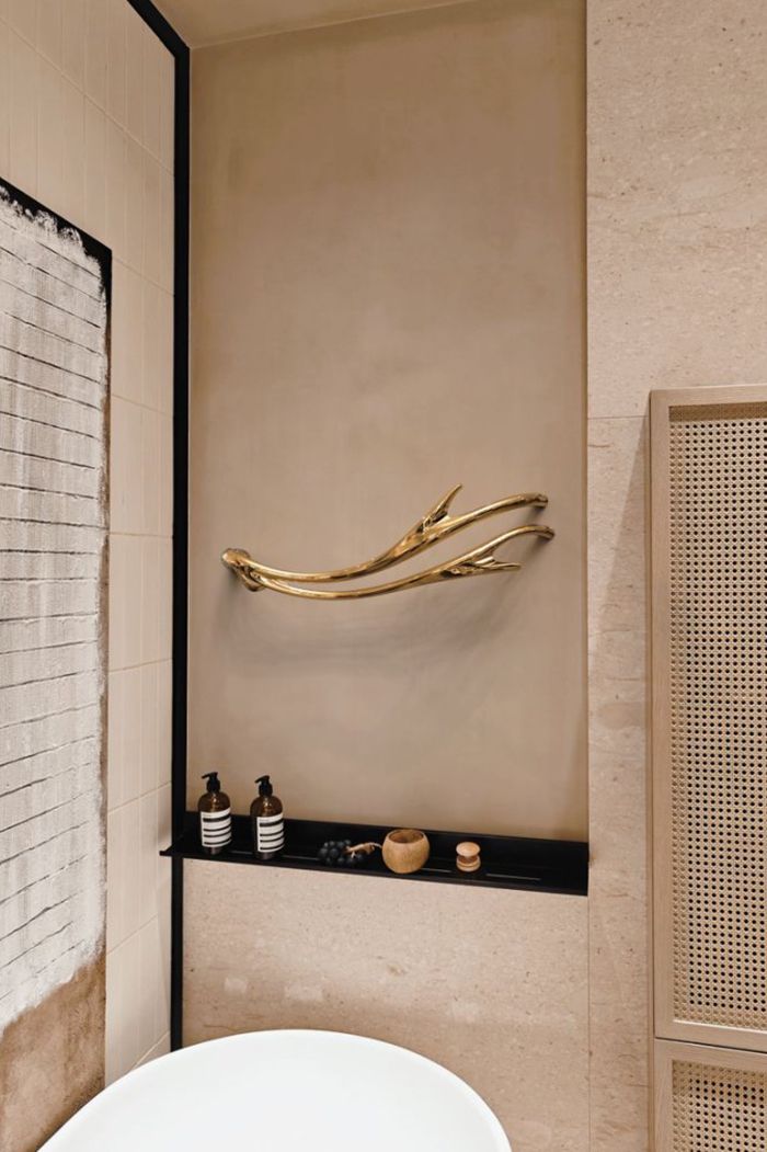 P&Bhusri Electric Heated Towel Warmer Golden Antlers