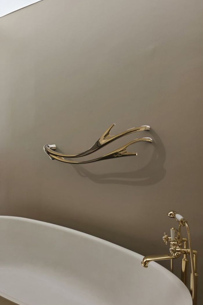 P&Bhusri Electric Heated Towel Warmer Golden Antlers