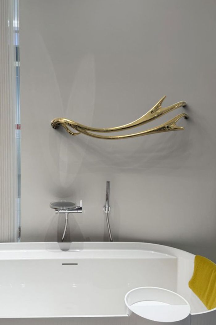 P&Bhusri Electric Heated Towel Warmer Golden Antlers