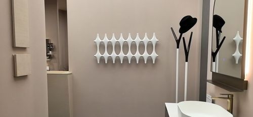 How to Order a Heated Towel Warmer: Sizes, Colors, Samples, and Lead Time
